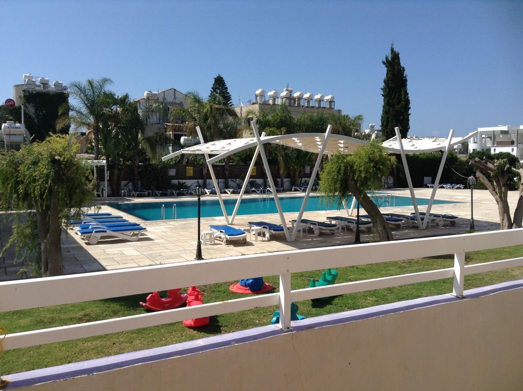 Valana Hotel Apartments Limassol Eksteriør billede