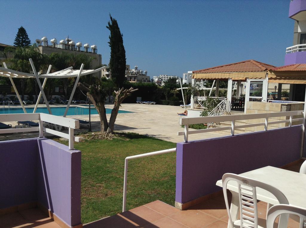 Valana Hotel Apartments Limassol Eksteriør billede