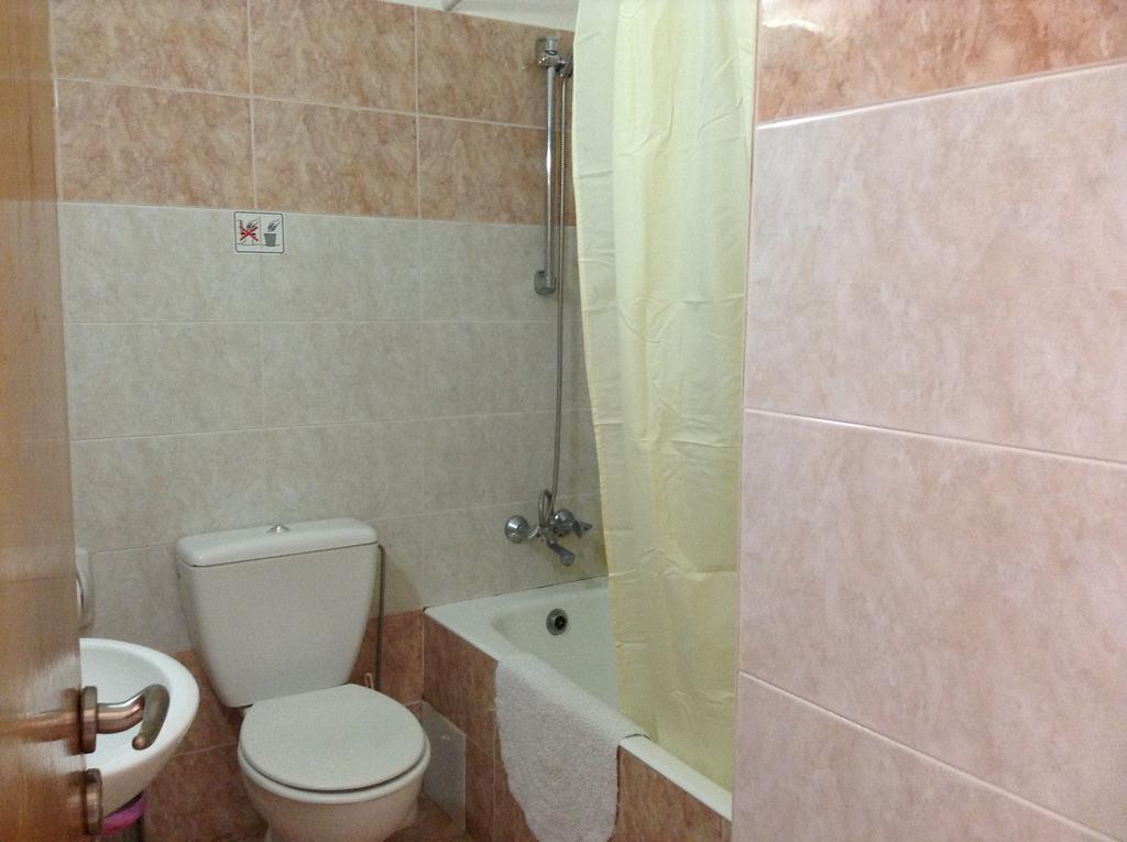 Valana Hotel Apartments Limassol Værelse billede